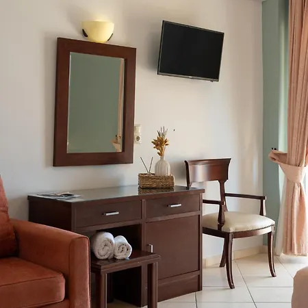 Finiki Plaza 3* Methoni (Messenia)
