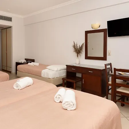 Finiki Plaza Lejlighedshotel