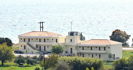 Finiki Plaza Apart Otel