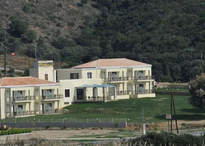 شقة فندقية Finiki Plaza