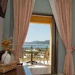 Finiki Plaza 3*