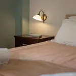 Finiki Plaza Метони
