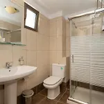Aparthotel Finiki Plaza