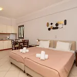 Finiki Plaza 3* Methoni (Messenia)
