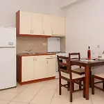 Finiki Plaza Aparthotel Methoni (Messenia)