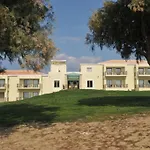 Aparthotel Finiki Plaza 3*