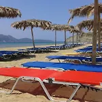 Aparthotel Finiki Plaza 3*