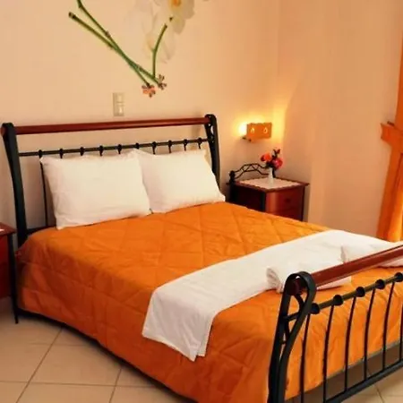 Lejlighedshotel Finiki Plaza 3*