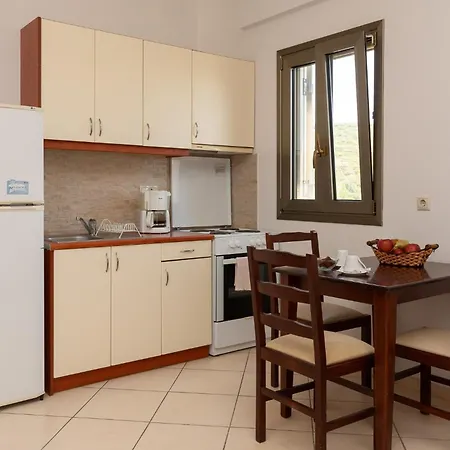 Finiki Plaza 3* Methoni (Messenia)