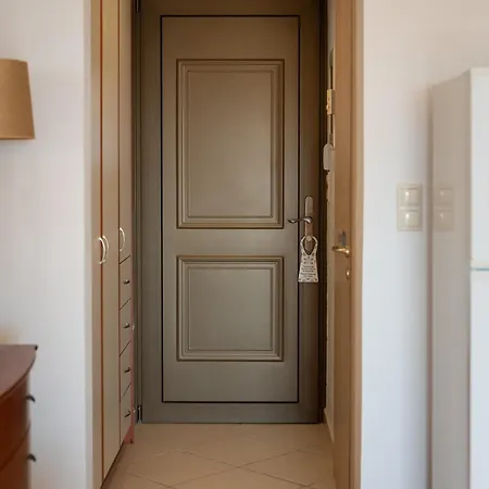 Finiki Plaza Apartahotel 3*