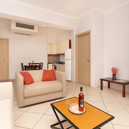 Apartahotel Finiki Plaza