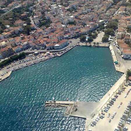 Finiki Plaza Lejlighedshotel Methoni (Messenia)