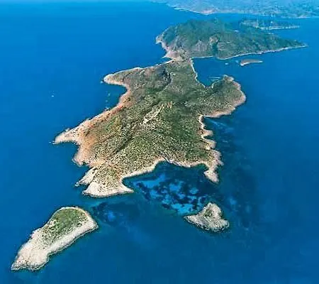 Lejlighedshotel Finiki Plaza