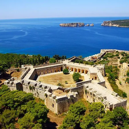 Finiki Plaza Methoni (Messenia)