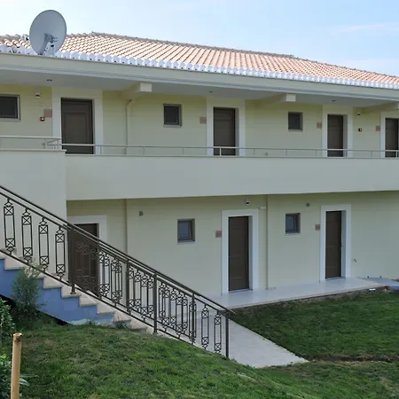 Finiki Plaza Apartahotel Methoni (Messenia)