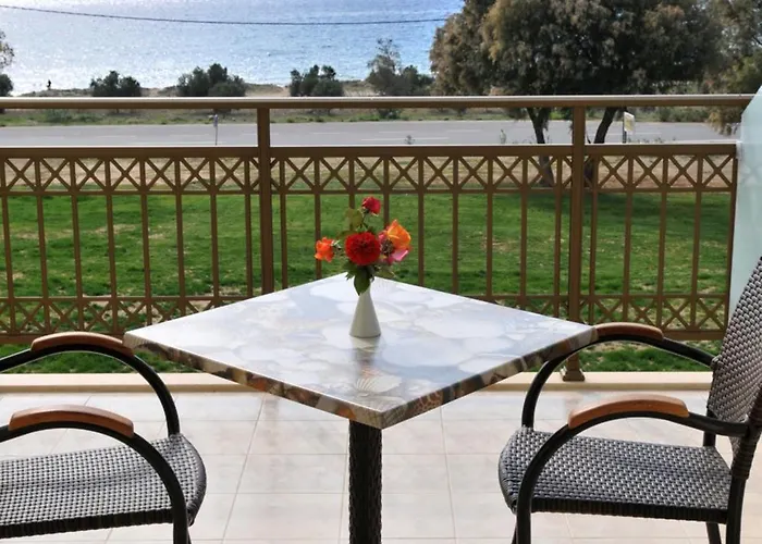 Finiki Plaza 3* Methóni